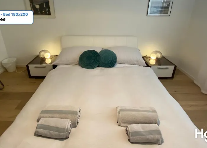 H3 With 3,5 Rooms, 2 Bedroom Livingroom And Big Kitchen, Modern And *