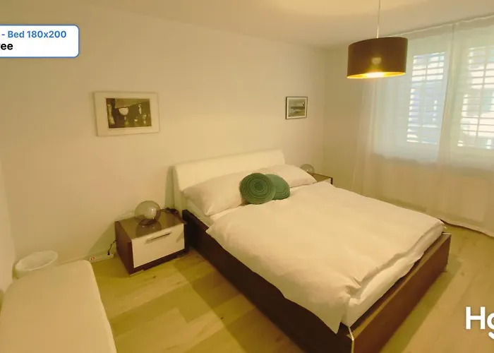 H3 With 3,5 Rooms, 2 Bedroom Livingroom And Big Kitchen, Modern And