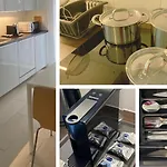 H3 With 3,5 Rooms, 2 Bedroom Livingroom And Big Kitchen, Modern And * Zurique