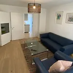 H3 With 3,5 Rooms, 2 Bedroom Livingroom And Big Kitchen, Modern And Apartamento