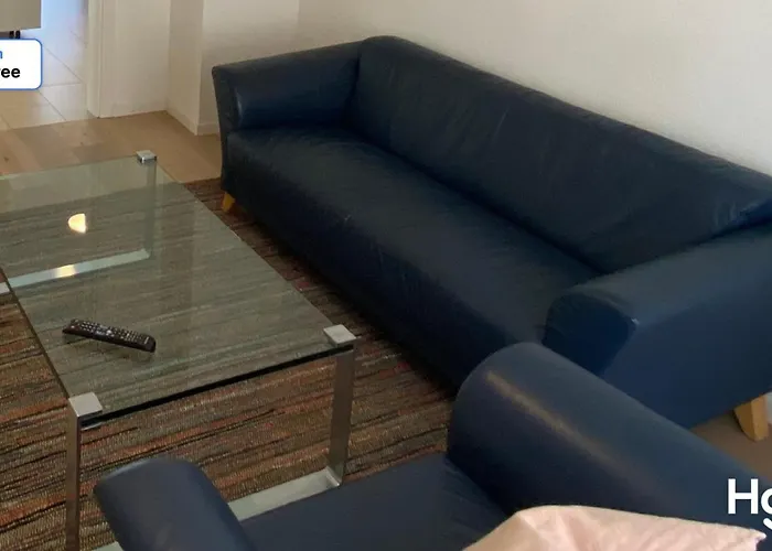 H3 With 3,5 Rooms, 2 Bedroom Livingroom And Big Kitchen, Modern And Appartamento *