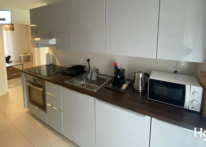 Appartamento H3 With 3,5 Rooms, 2 Bedroom Livingroom And Big Kitchen, Modern And